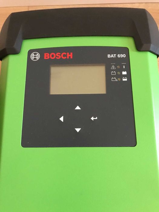 Tanio nowy Prostownik BOSCH diagnostics BAT 690