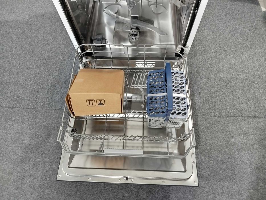 Máquina de Lavar Loiça Encastrar Samsung DW60M6040BB Nova Sem Garantia