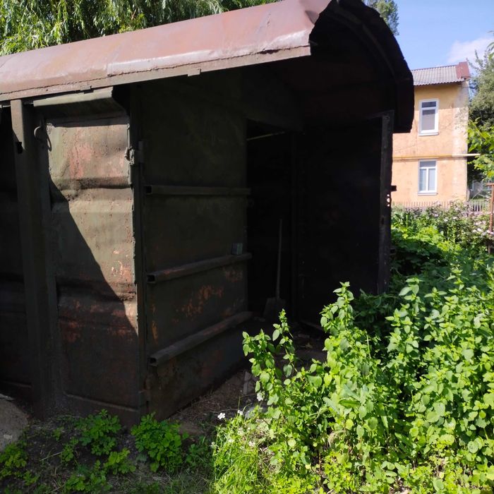 Продам гараж з вагона. Торг. Знижка при перевезенні або переміщенні.