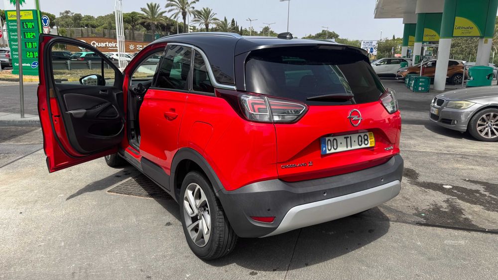 Opel Crossland X 1.2 T Ultimate Aut. | Teto Panorâmico