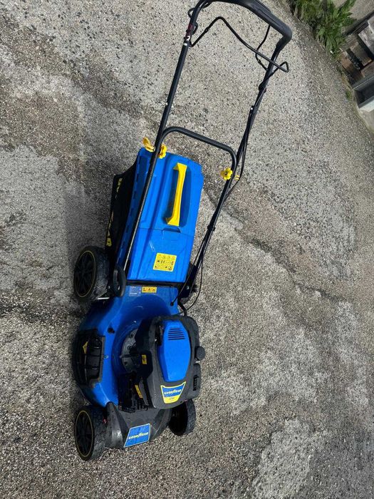 Corta relva GOODYEAR