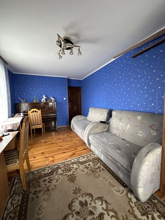 Продається 3-кімнатна квартира по вул. М. Небаби, центр міста