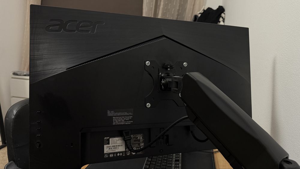 Monitor Gaming Acer Nitro KG272S – 27″ | Como Novo