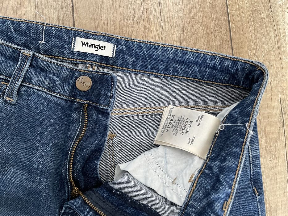 Nowe Spodnie wrangler W29L30.