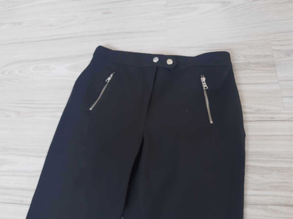 Czarne eleganckie spodnie