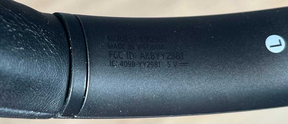 Безпровідні навушники SONY ULT Wear Black