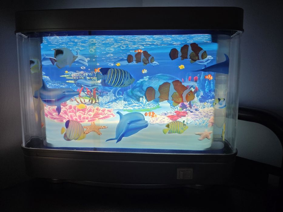 Akwarium lampka  Led, Rybki pływające