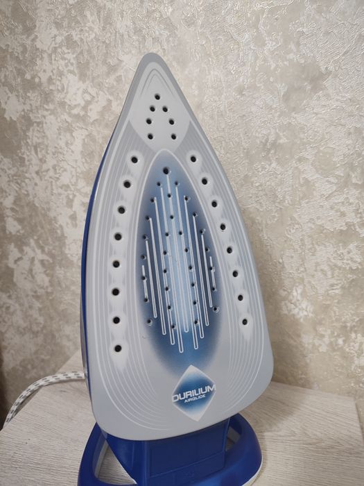 Праска Tefal FV5735E0