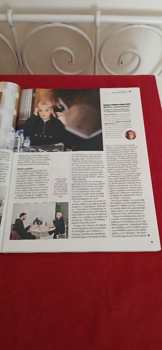 Sábado- Carolina Deslandes
