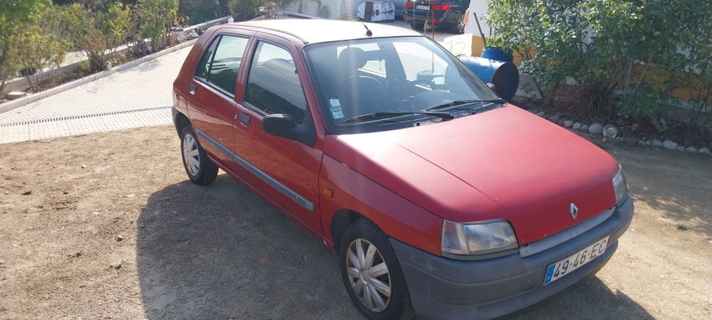 Renault Clio 1.2 — photo 2