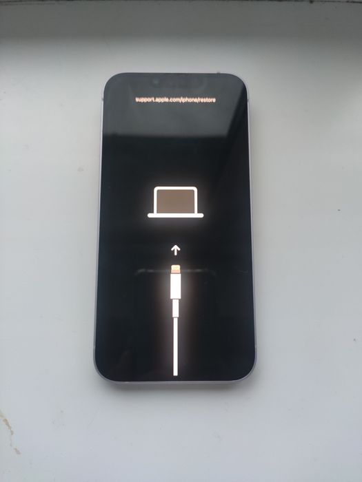 Продам iphone 14 128gb