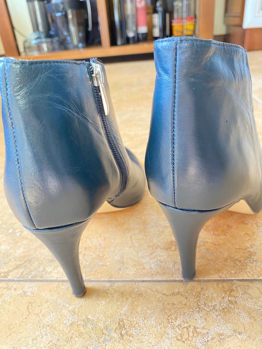 Жіночі шкіряні черевики