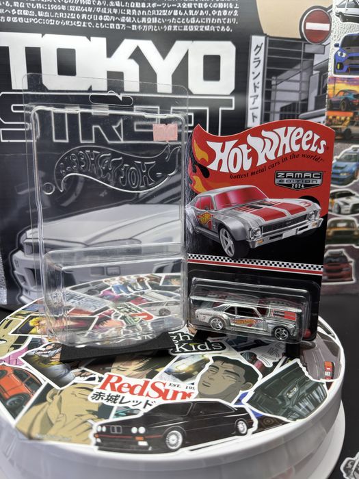 Hot Wheels - Collector Edition - Custom 70 Chevy NOVA- BOX 23