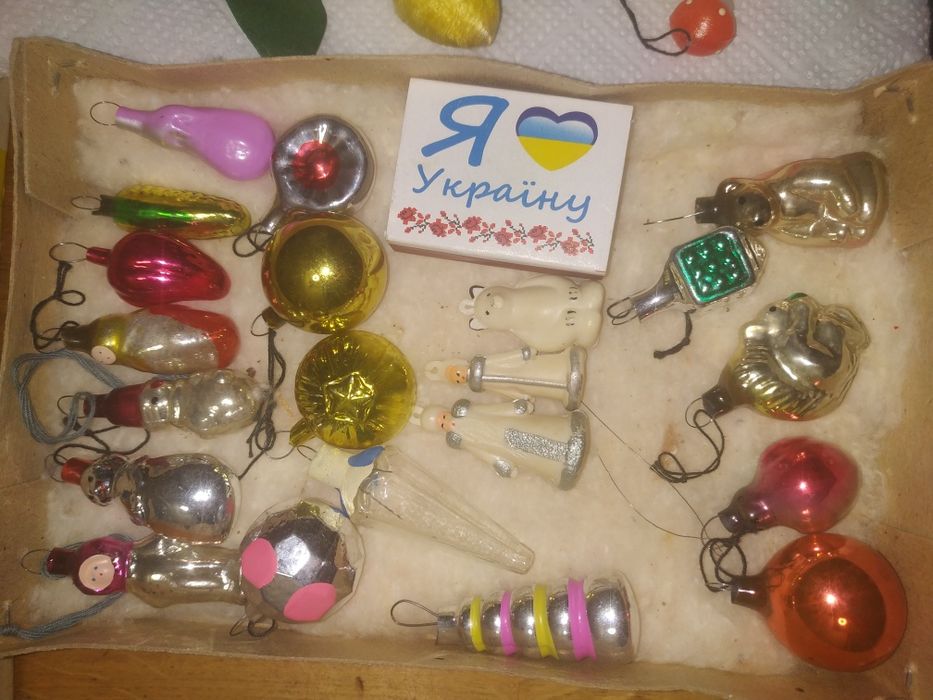 Ялинкові прикраси. Малютка. В ідеальному стані.
