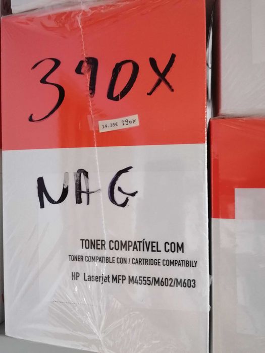 Toners compatíveis novos e devidamente embalados