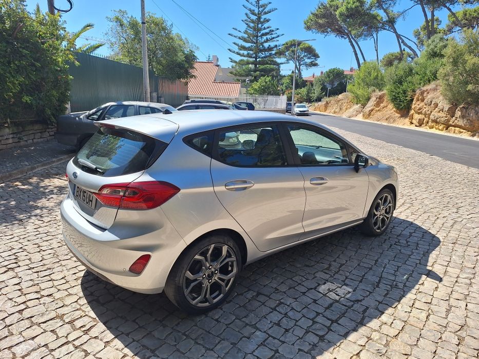 1.0 T ecoboost 100cv, poucos kms C/garantia, aceito retoma