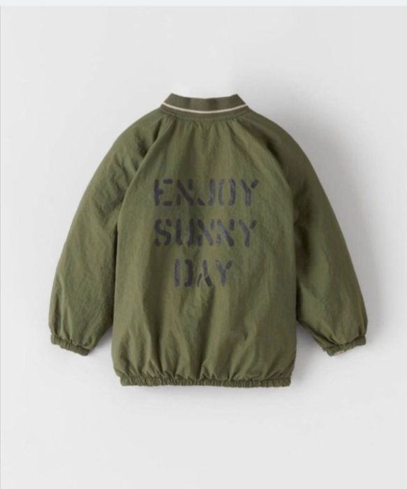 Двостороння куртка-бомбер Zara (ріст 104см)