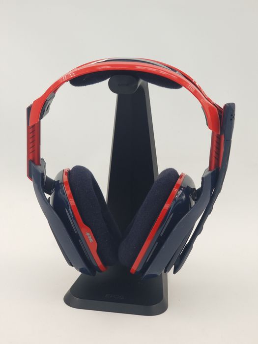 Геймерська гарнітура TRX A40 ASTRO – з насиченим звуком (3006)