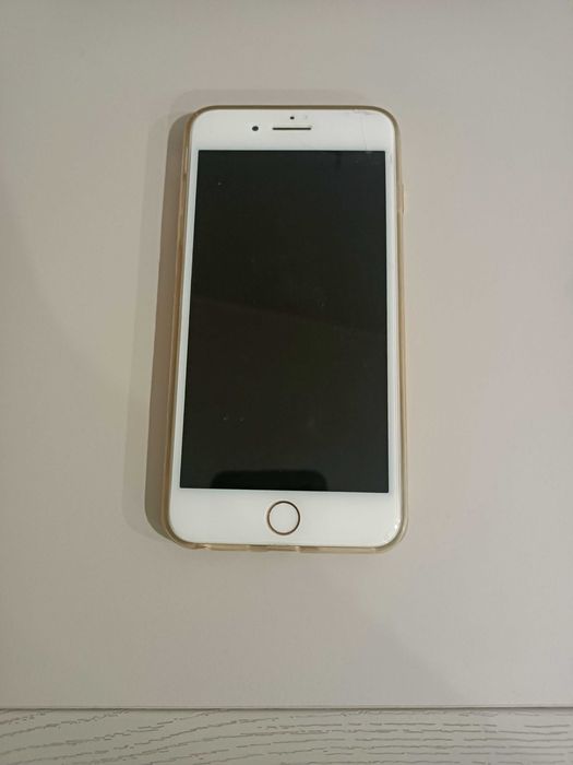 iPhone 8 Plus, Gold, 64GB