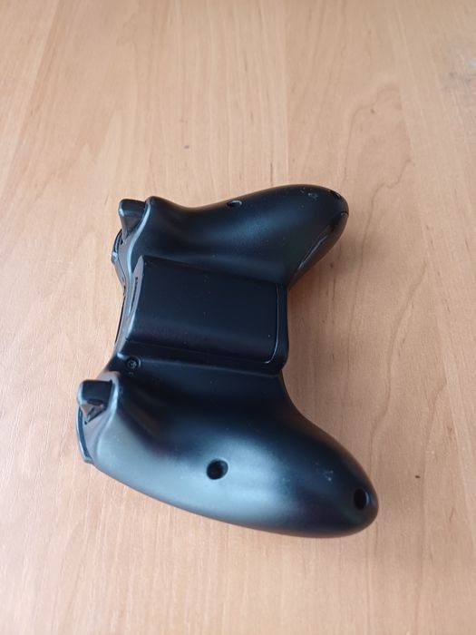 Xbox 360 SLIM + pad + zasilacz | sprawna