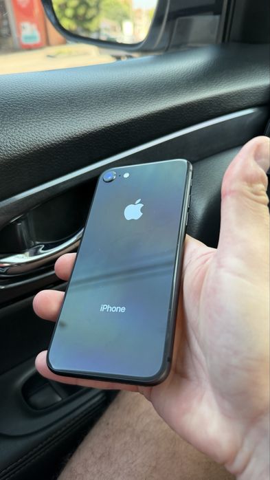 iPhone 8 64GB Space Gray IDEAL