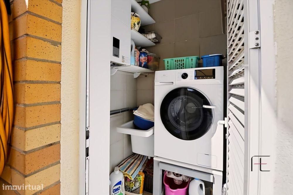T3+1 com vivência de moradia, garagem fechada e terraço exclusivo de 8