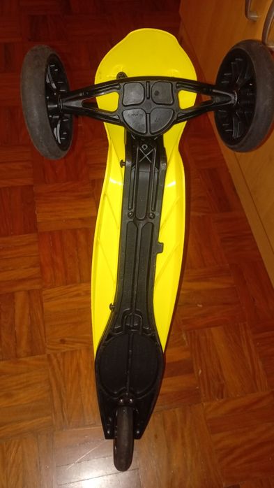 Trotinete Criança Btwin B100 3 Rodas Amarela