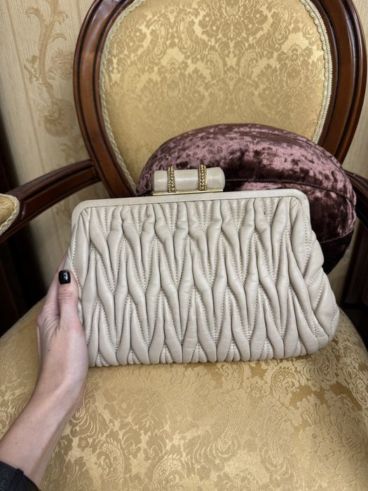 Клатч , сумка miu miu