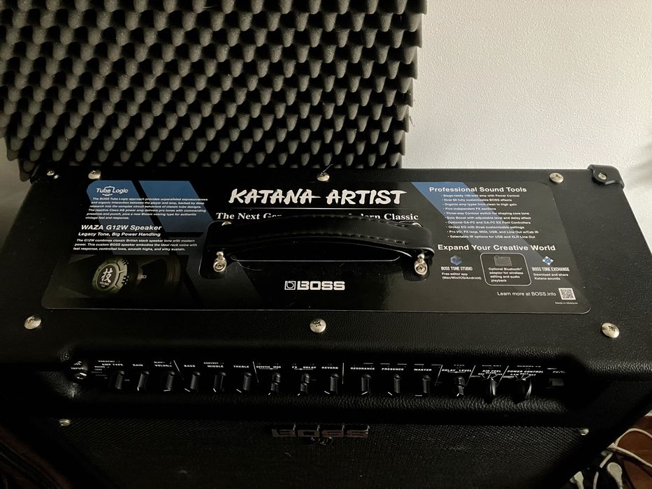 BOSS Katana Artist Gen 3 100w + BOSS GA-FC + Capa