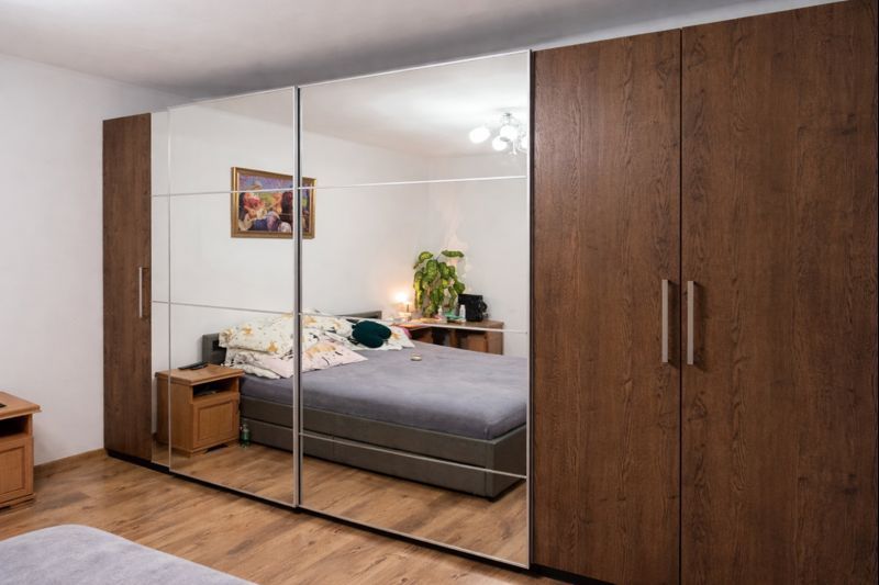 Sprzedam szafe używaną