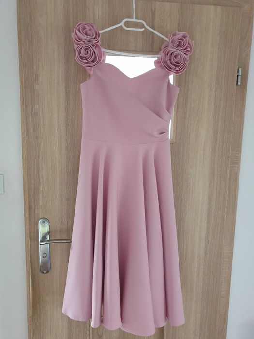 Sukienka elegancka