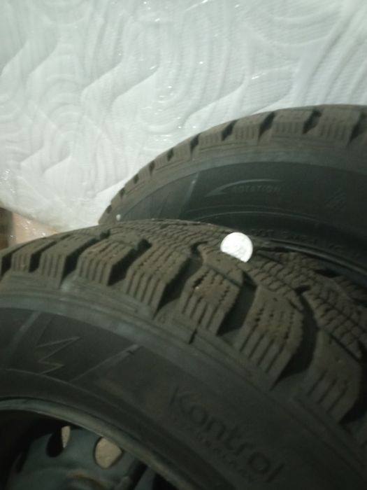 Продам шини в чудовому стані 175/70 R13