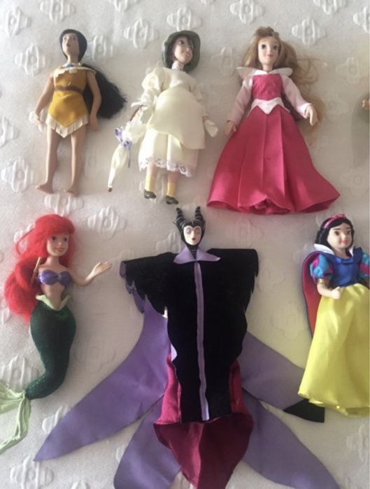 Bonecas de porcelana - Disney