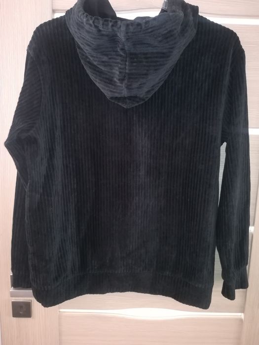 Bluza czarna z kapturem