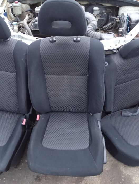 Сиденья Nissan X-trail t31 2007-2013год салон