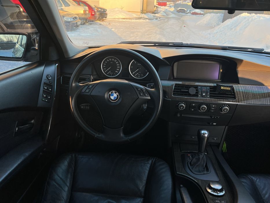 Продам BMW e60 530d