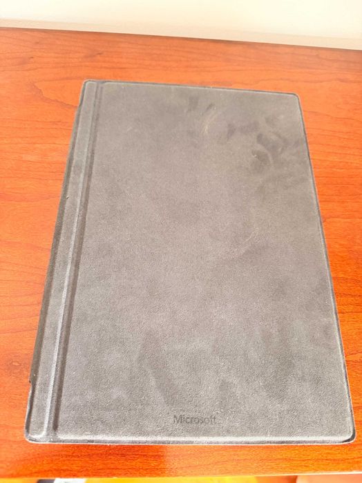 Surface Pro 7 Hibrido|LCD 12.3" 2.8K Tactil|i5-1035G4|8G Ram|Ssd 128G|