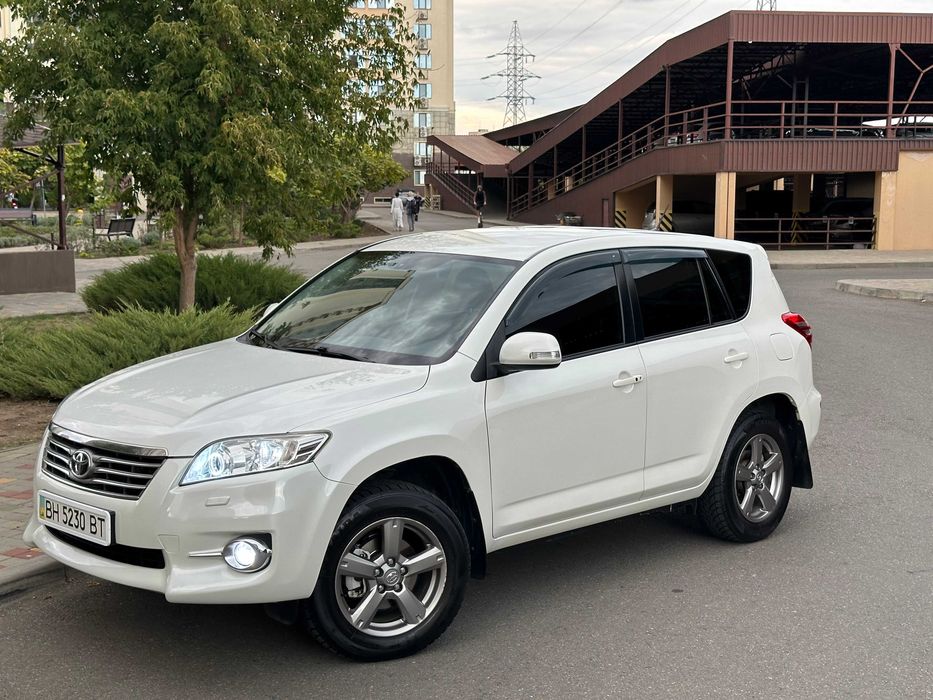 Toyota RAV 4 НЕ КРАШЕНА 2012г В Максимальной комплектации