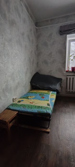 Продам будинок на Олексіївці ( Меживий Бульвар) червона лінія