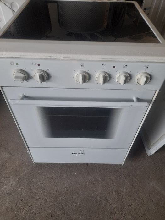 Vendo máquinas de lavar roupa se-mi novas a partir 80euros com garantia contacto 966 596 628