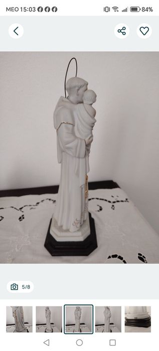 Santo António em Porcelana Fina com Pedraria.