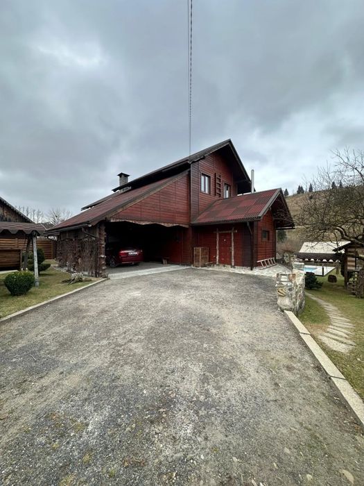 Здається будинок у Карпатах "Садиба казка"