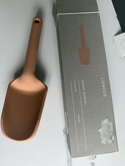 Нова лопатка liewood силіконова