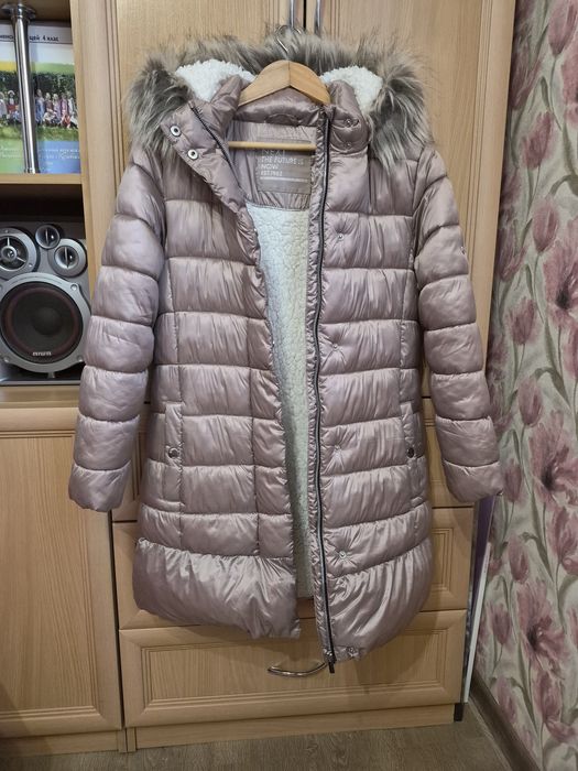 Курточка фірми Next для дівчинки