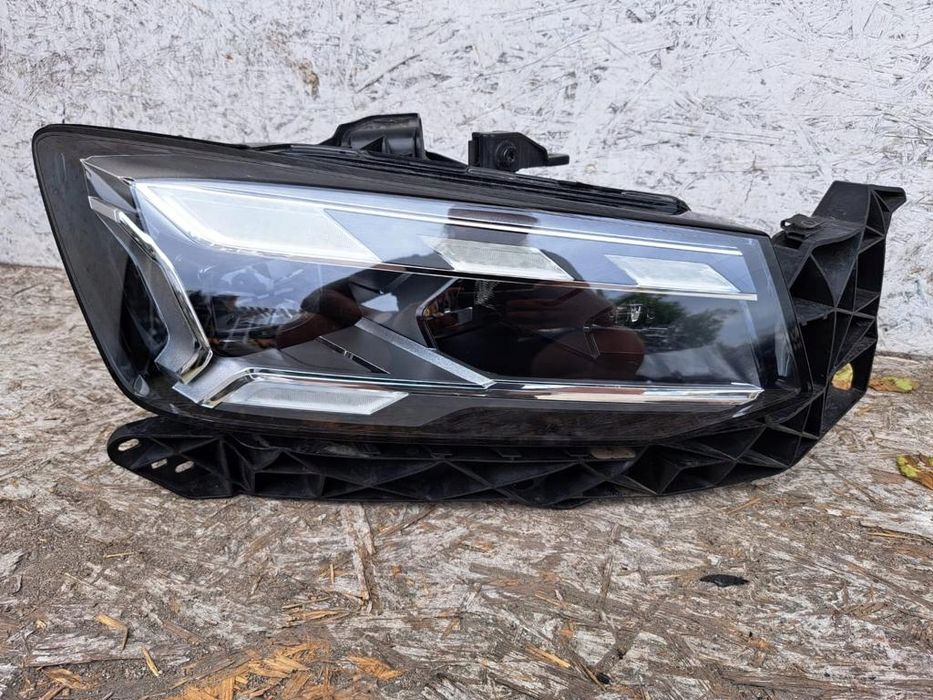 Audi q2 Lift 81a941036 Lampa Prawa matrix