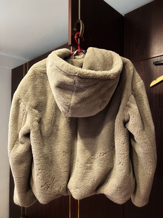 Тепленька шубка ZARA
