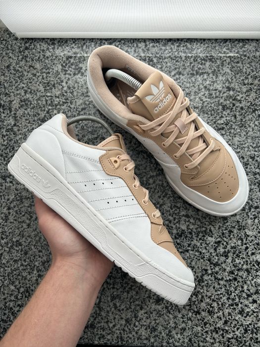 кросівки Adidas Rivalry Low, розмір 44
