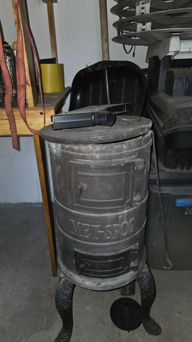 Piec Koza Żeliwny