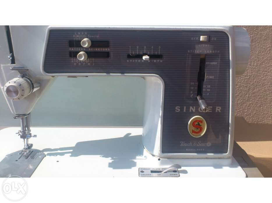 Máquina de costura Singer 600e Vintage