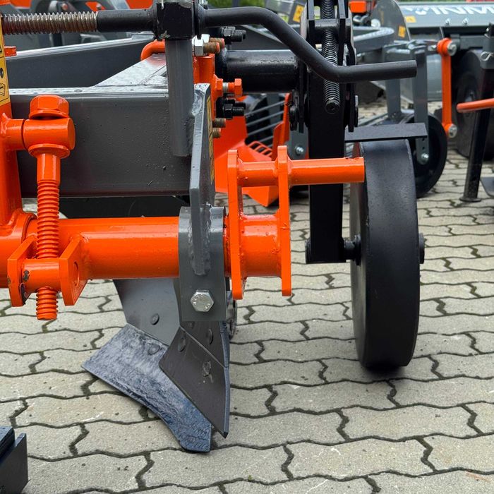 ПОСИЛЕНИЙ‼️Плуг двокорпусний VINMET з передплужниками ‼️ РАМА 100‼️